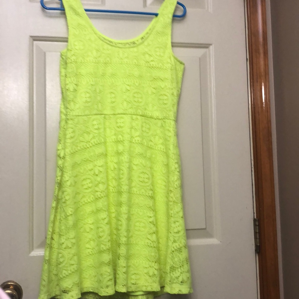 Yellow Juniors Crochet Lace Medium Dress - Picture 3 of 3